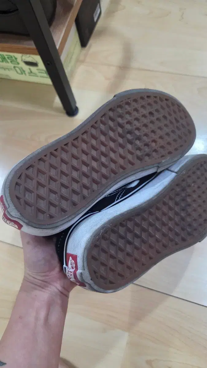 thumbnail-5
